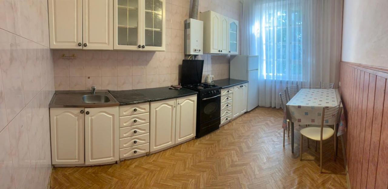 Цум Пассаж Яворницького 55 Apartment Dnipro Bagian luar foto
